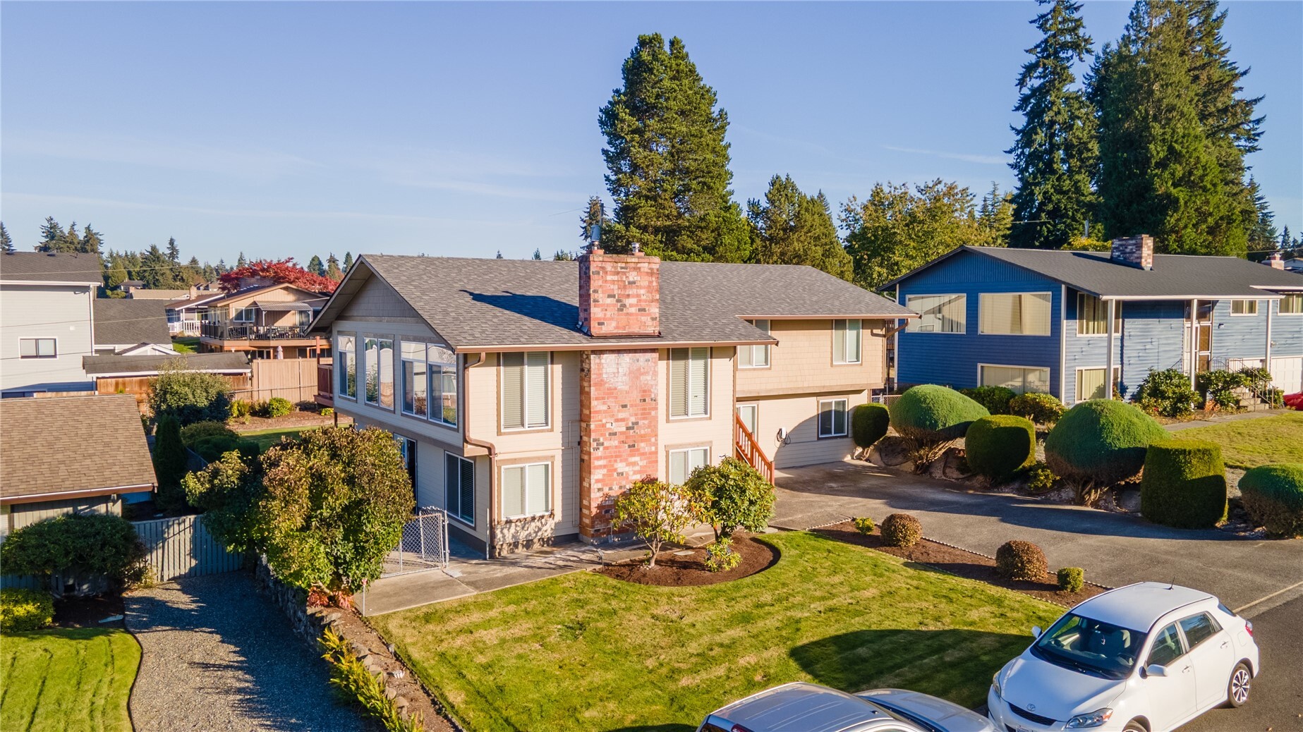 Home in Federal Way, WA 98023 — photo 2