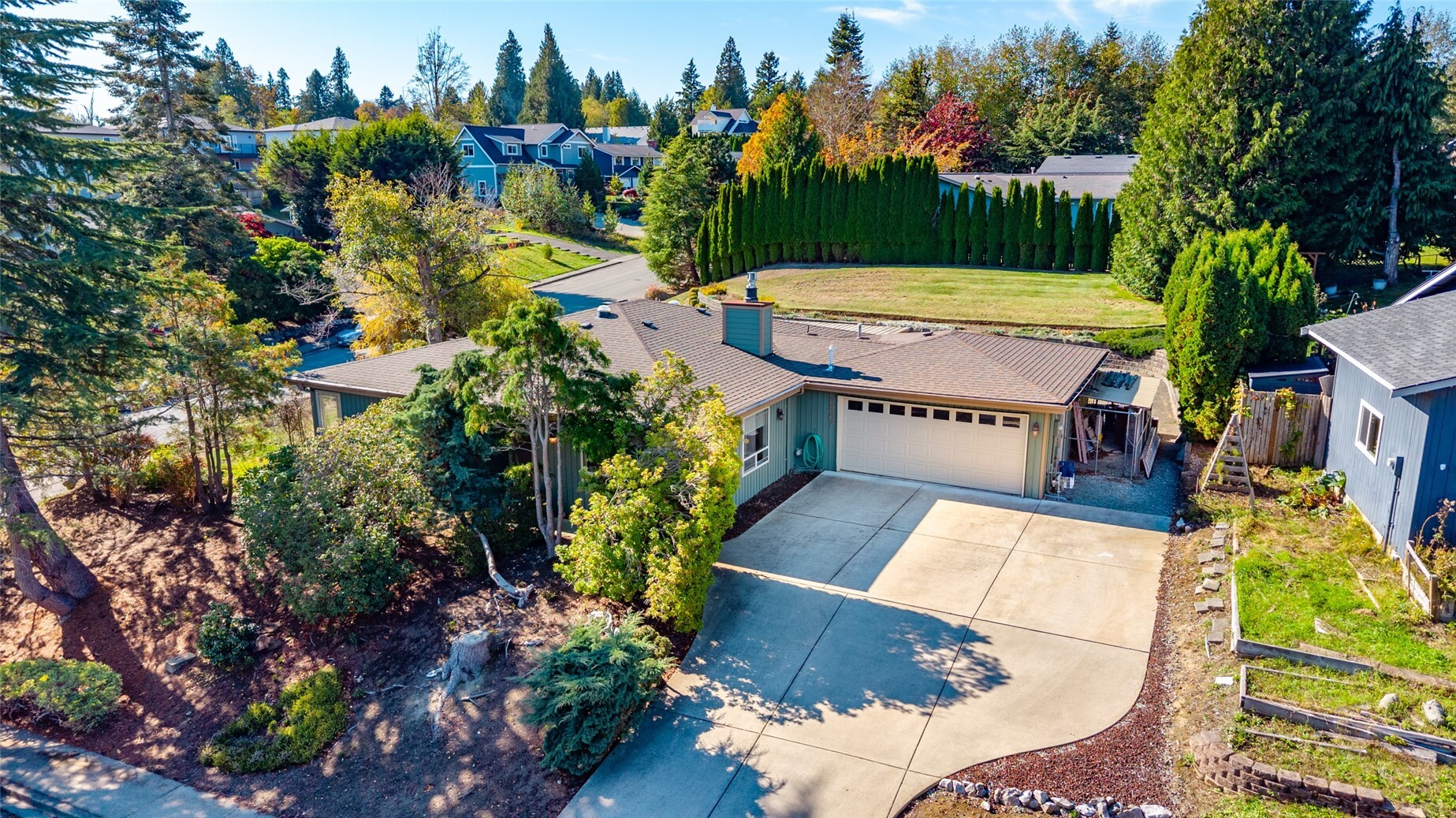 5987 Sunshine Drive — photo