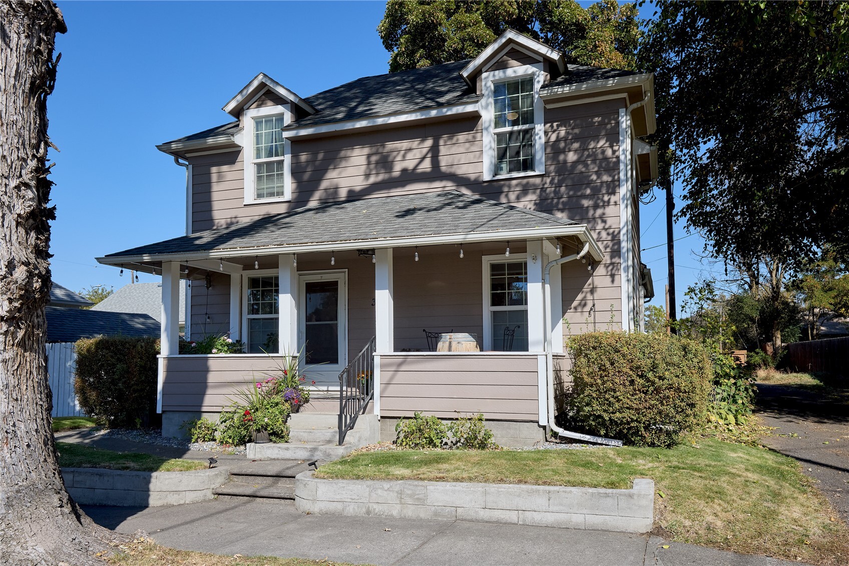310 N Tukannon — photo
