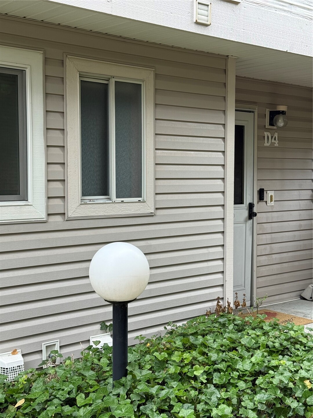 18910 Bothell Everett Highway #D-4, Bothell, WA 98012 — photo 3