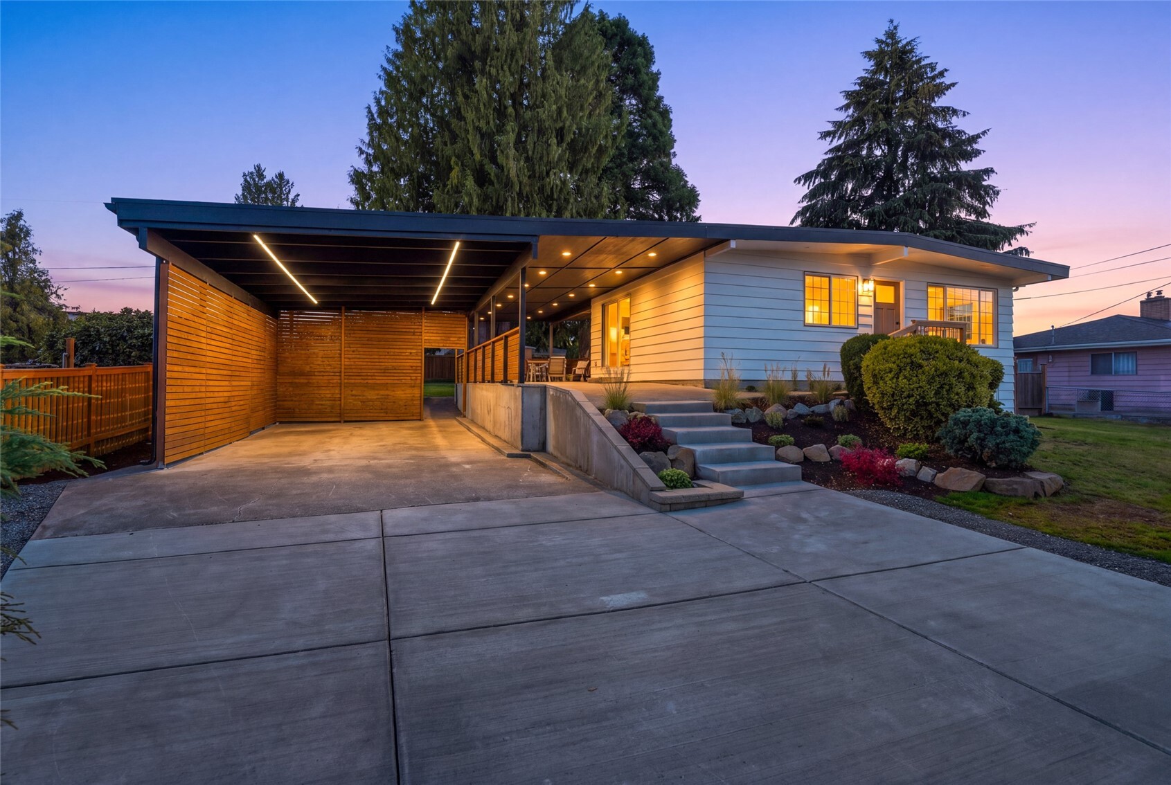 17028 Larch Way — photo
