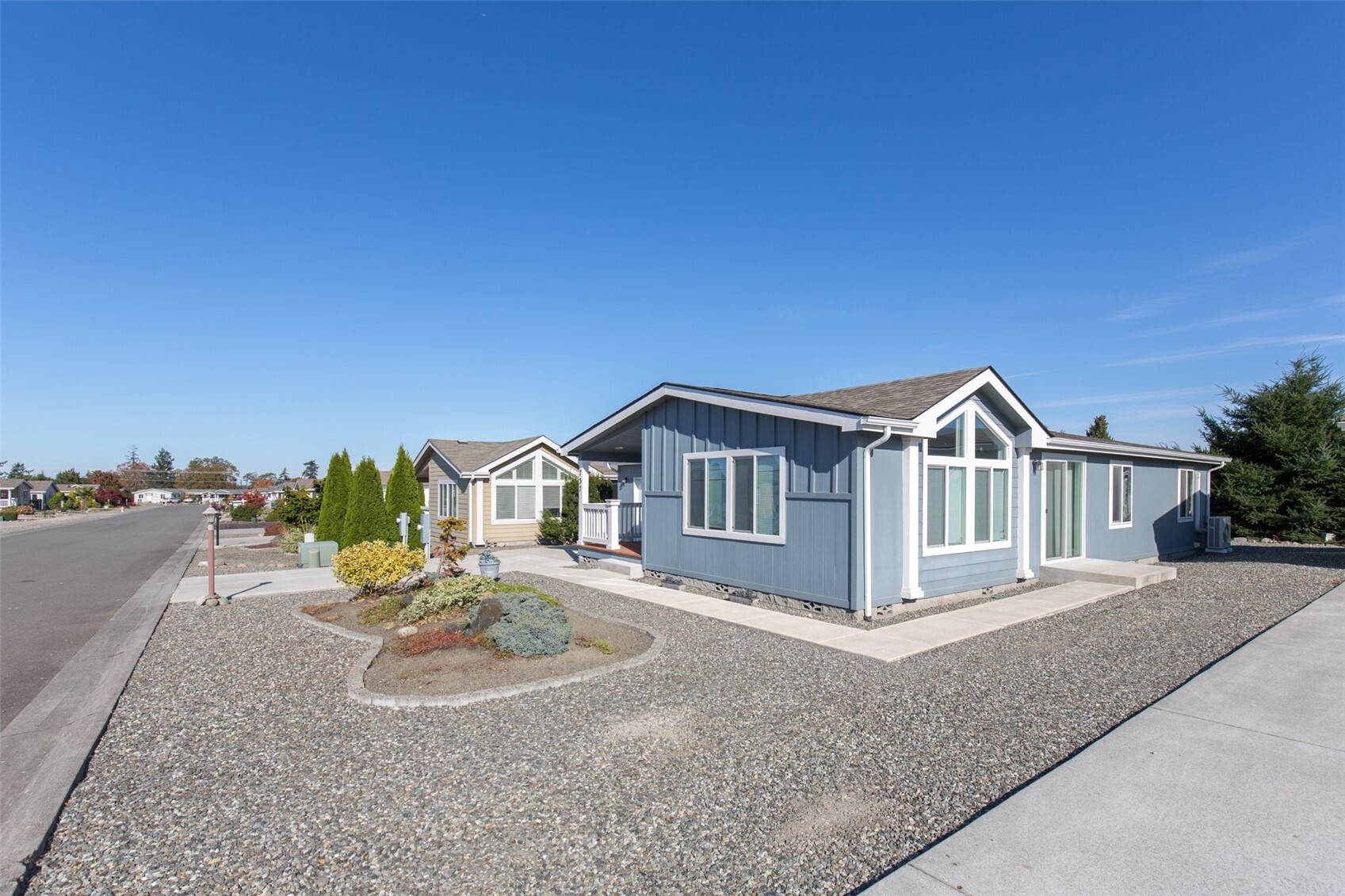 737 W Heritage Loop, Sequim, WA 98382 — photo 2