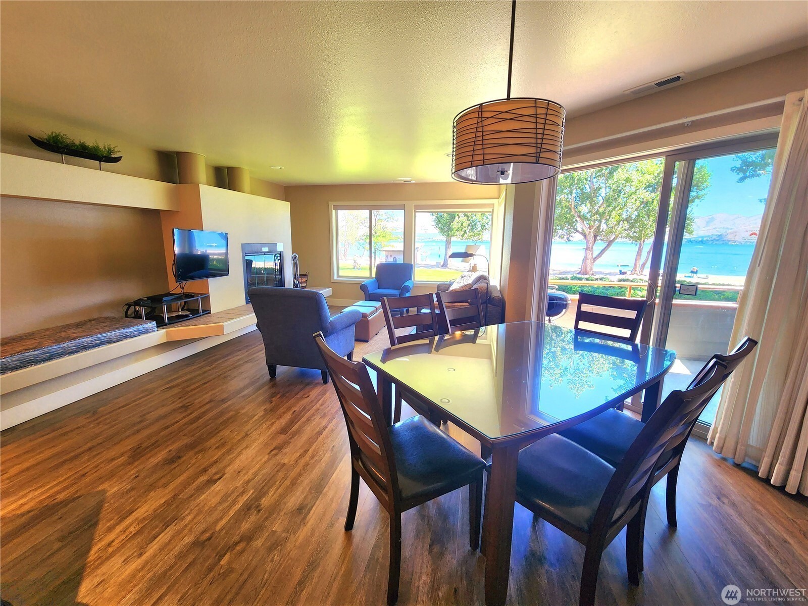 1 Beach 540-D — photo