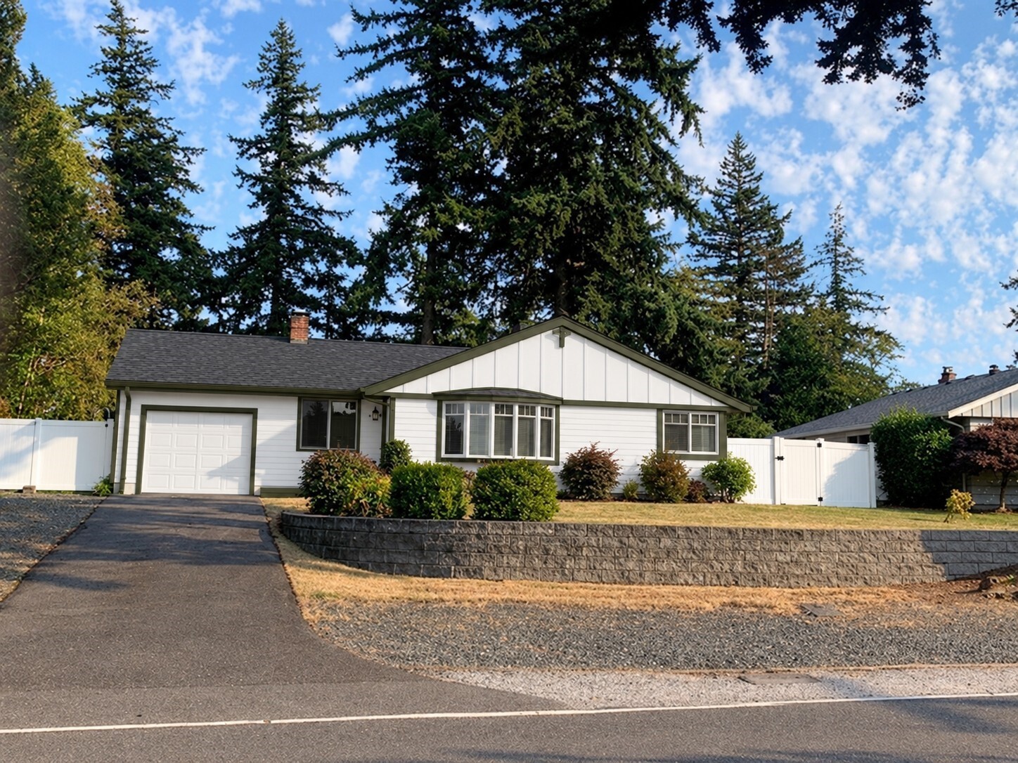 223 Highland Drive — photo