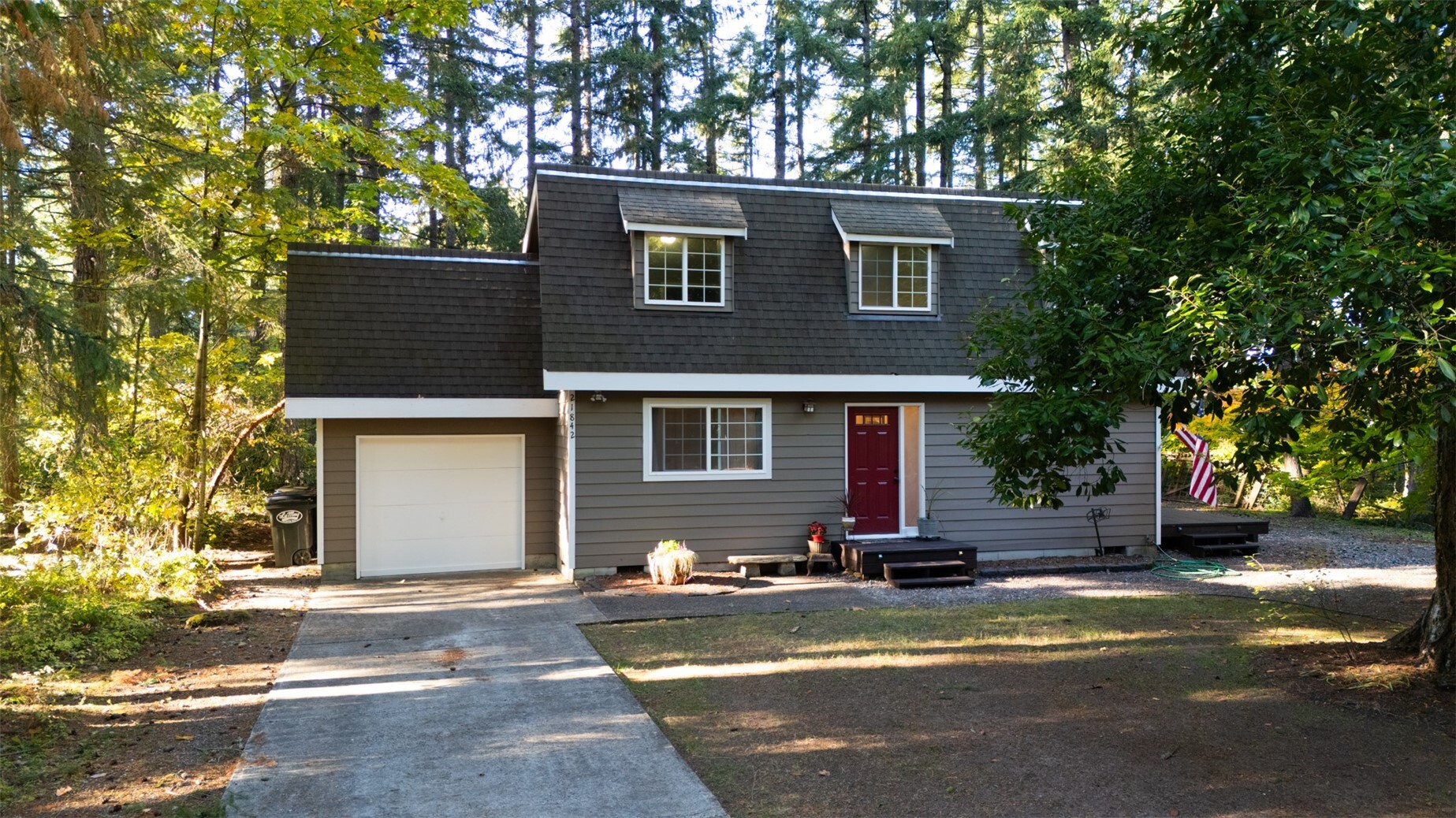 21842 Crest Lane SE — photo