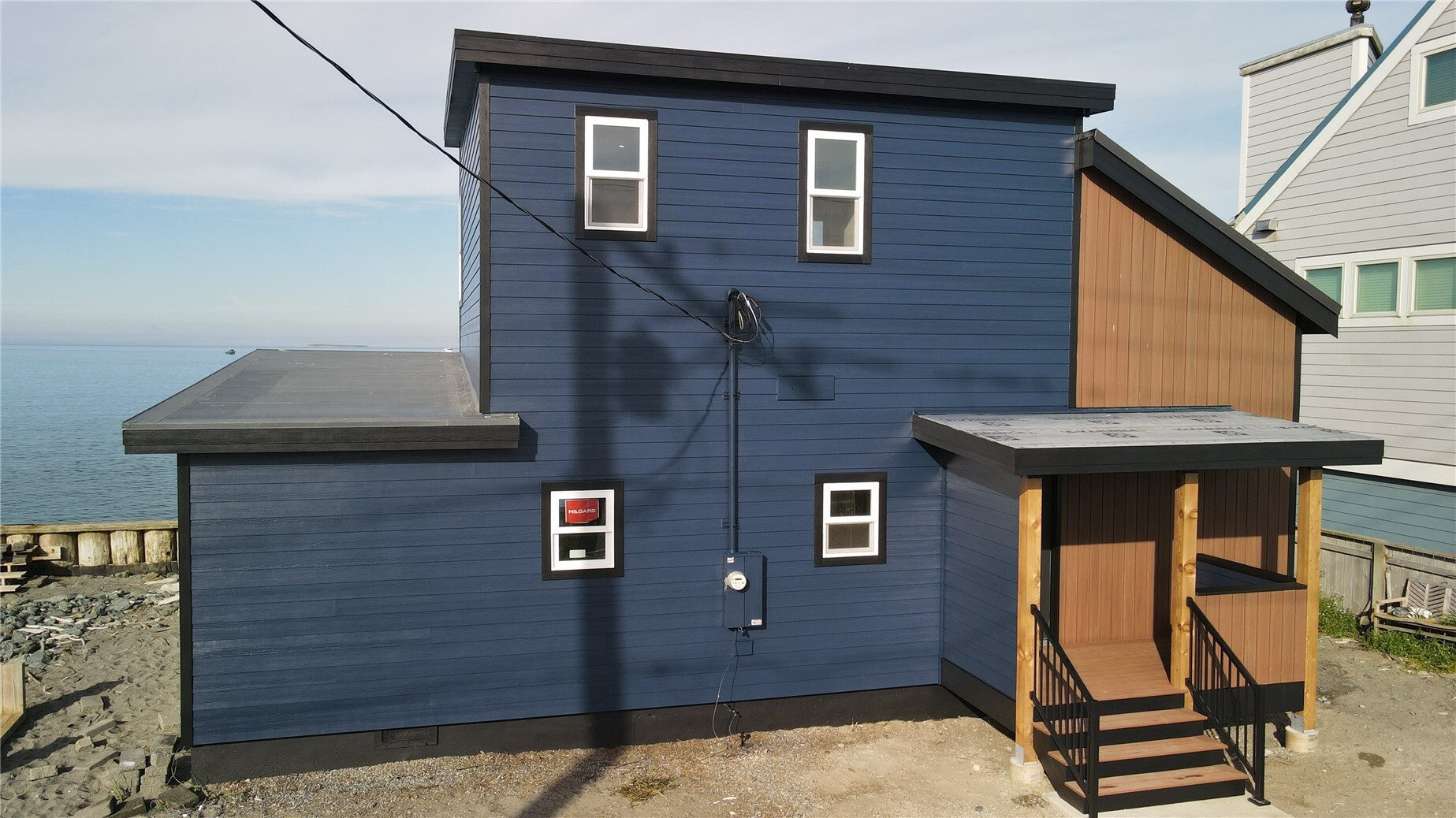 2511 West Beach Road — photo