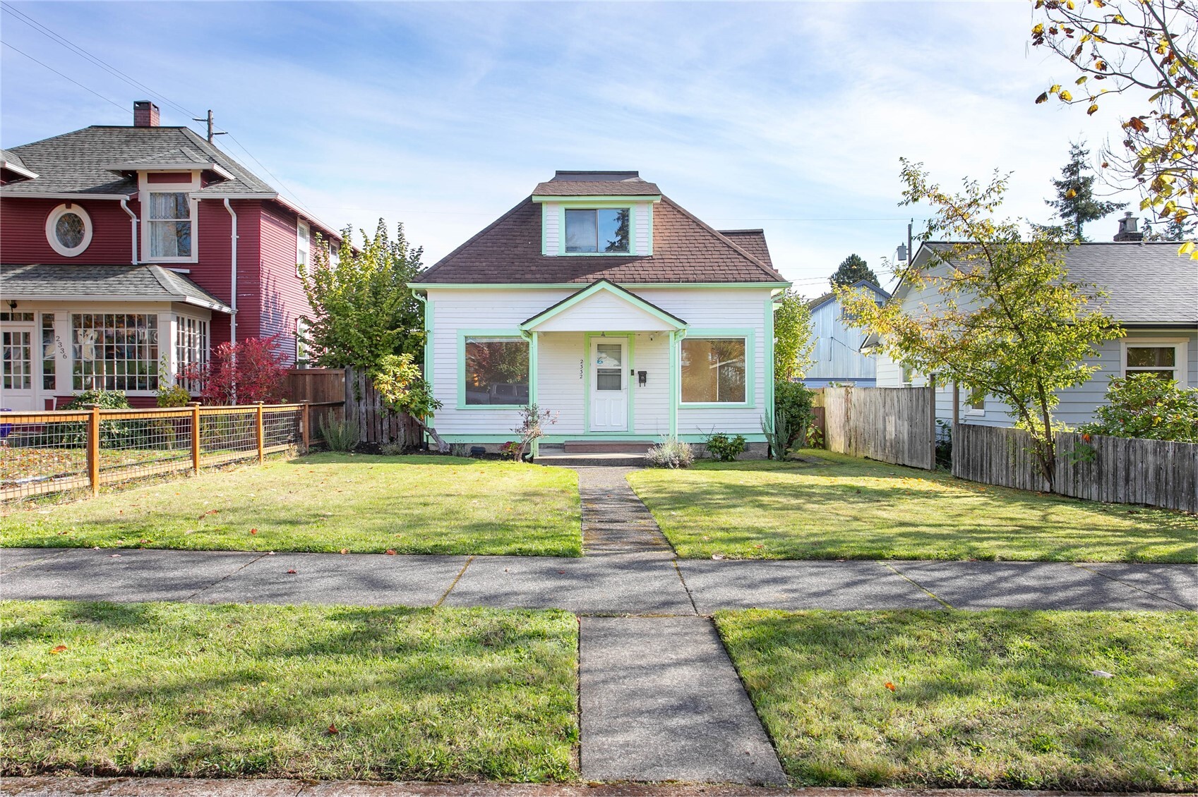 2332 Franklin Street — photo