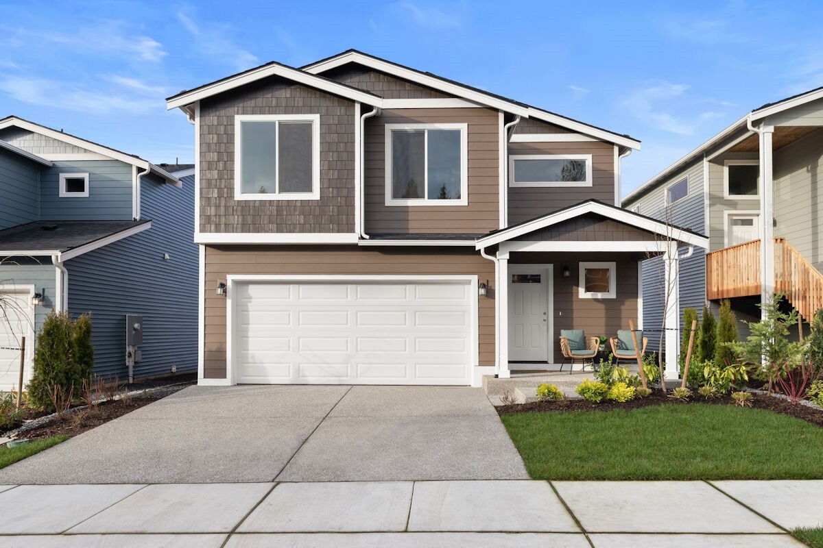 4466 74th Drive NE — photo