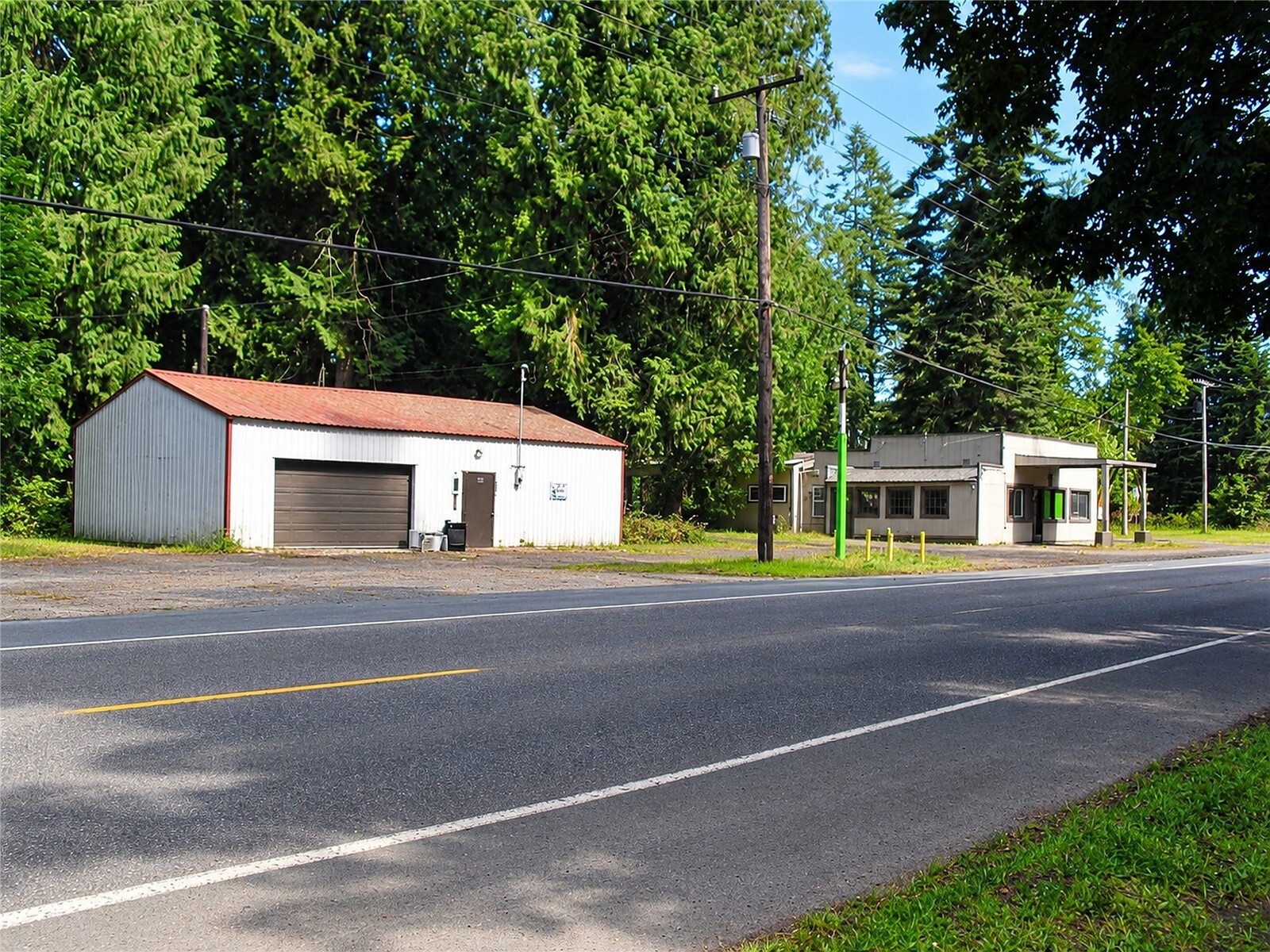 21530 Old Highway 99 SW — photo