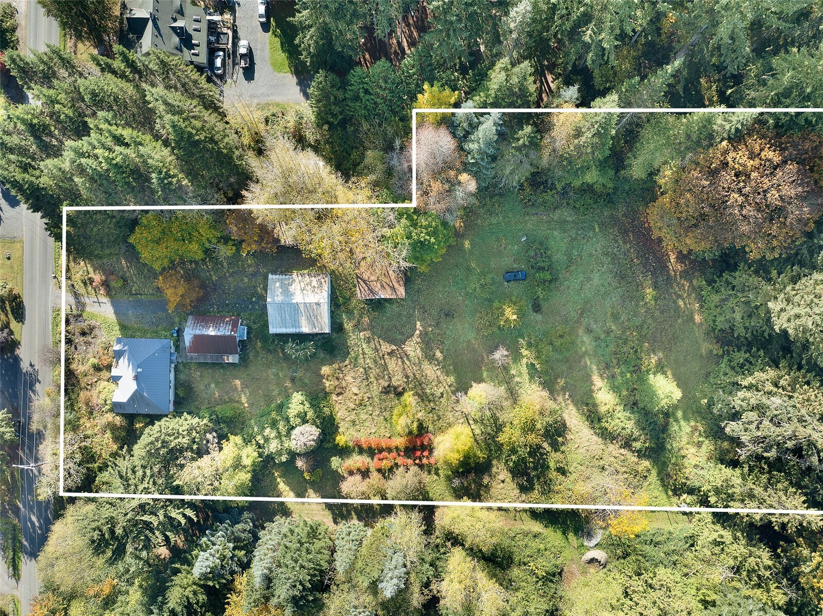 208 N Nyden Farms Road — photo