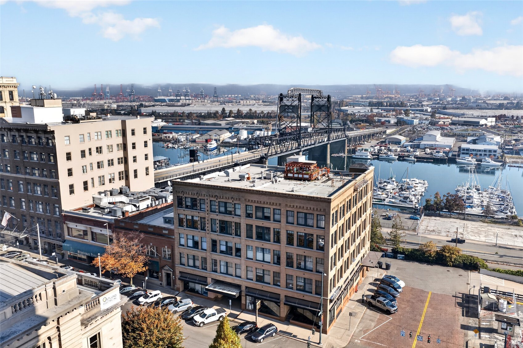 1120 Cliff Avenue #405 — photo