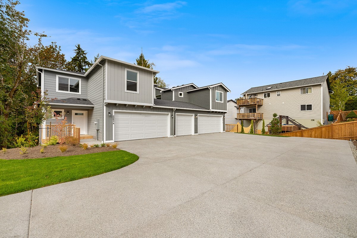 4482 74th Drive NE #a — photo