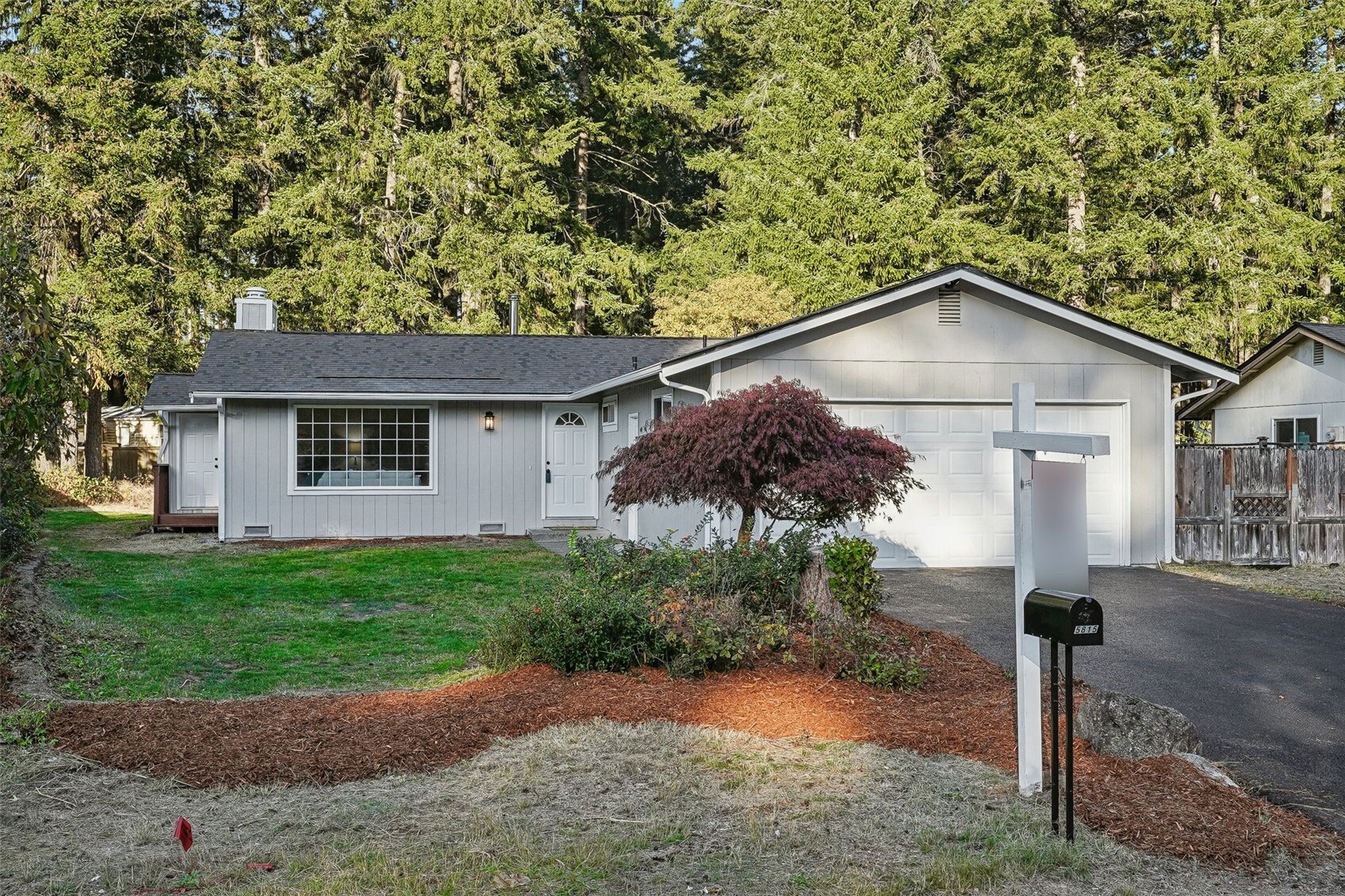 5815 SE Pennswood Court — photo