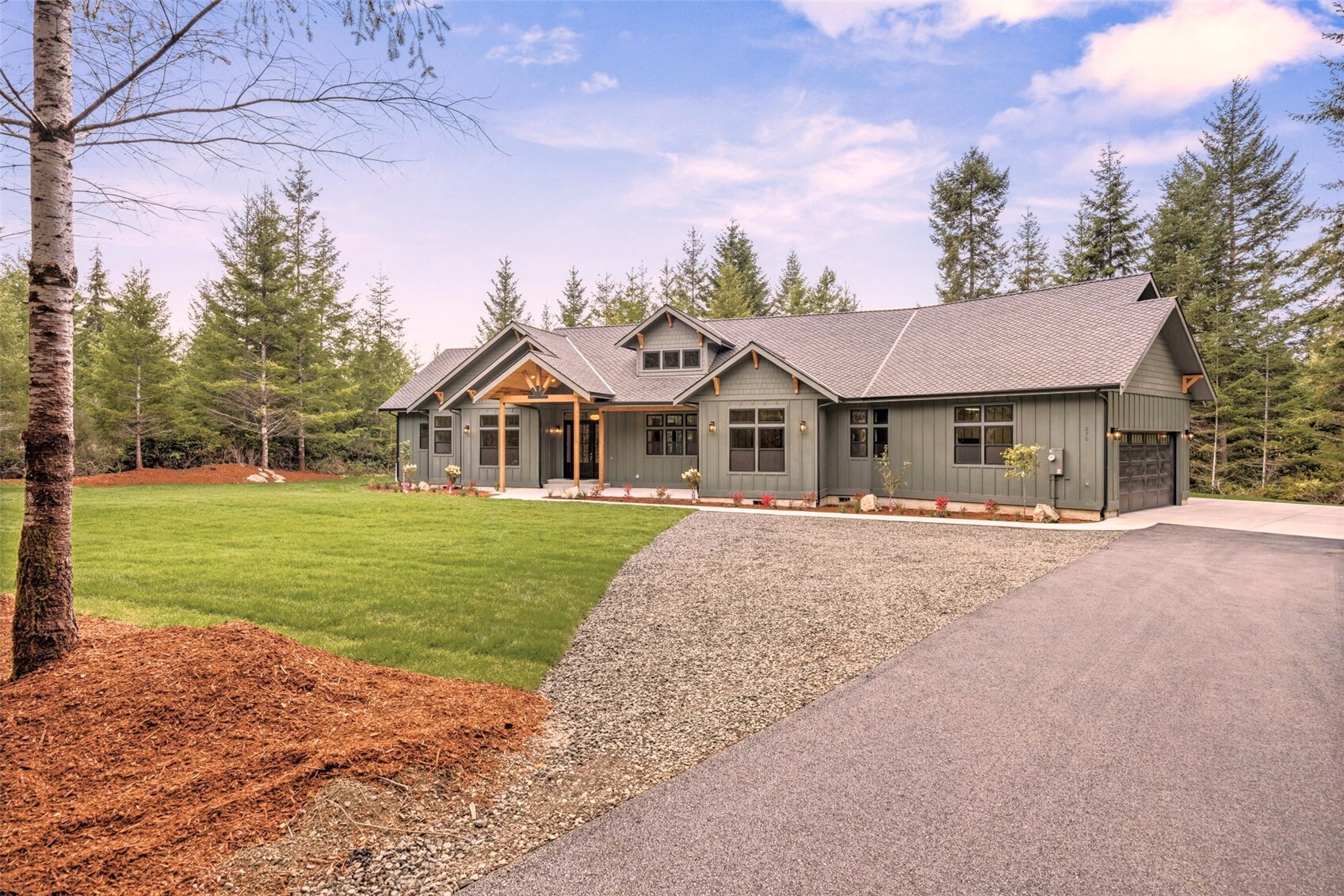 270 E April Avenue, Grapeview, WA 98546 — photo 2