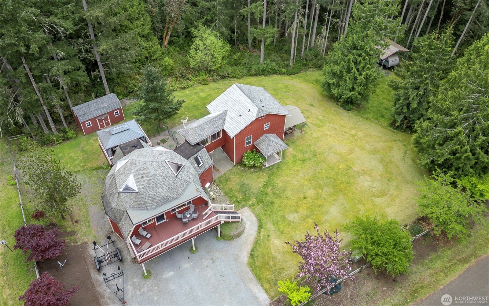 9203 Kootenai Drive — photo