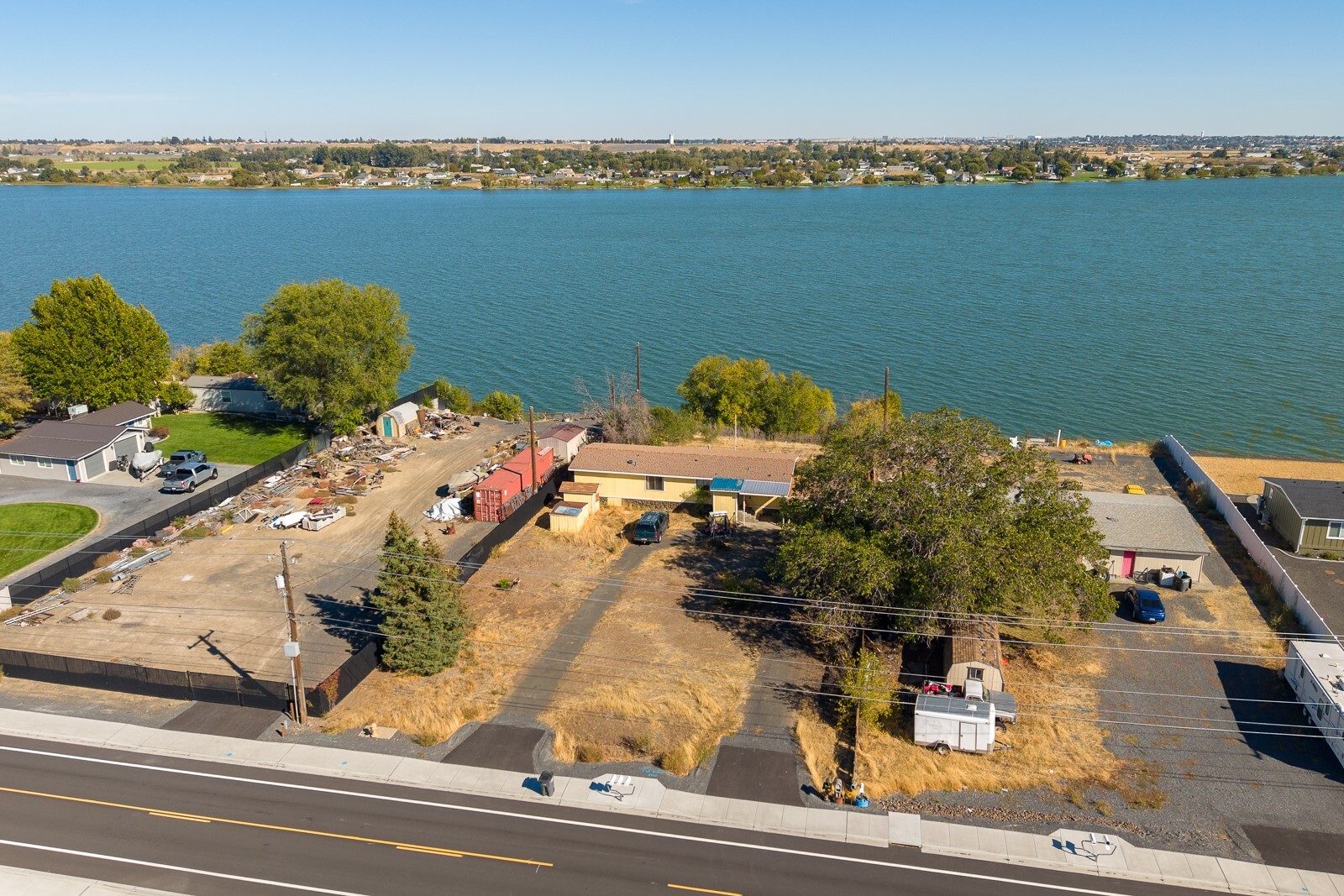 3107 Westshore Drive NE — photo