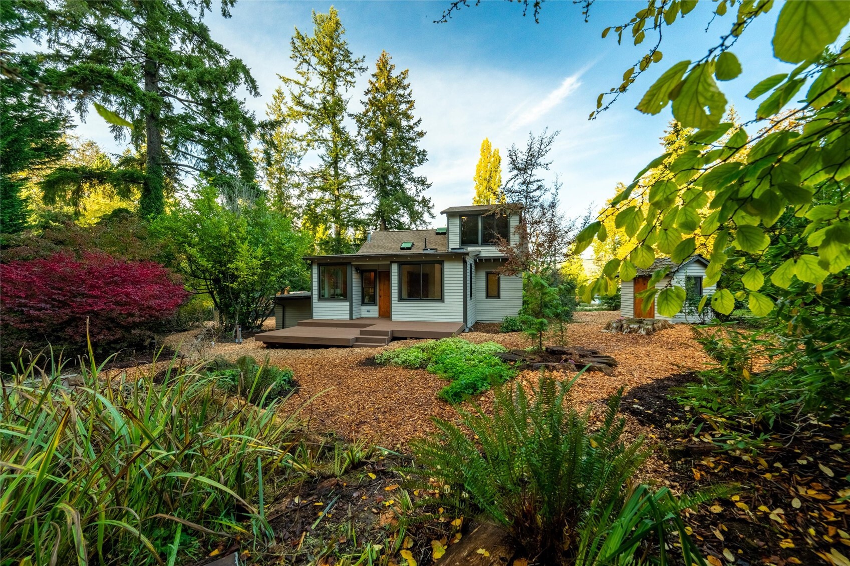 3914 Lakeway Drive — photo