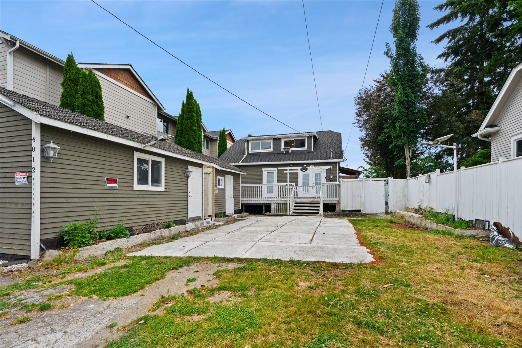 4012 Rucker Avenue — photo