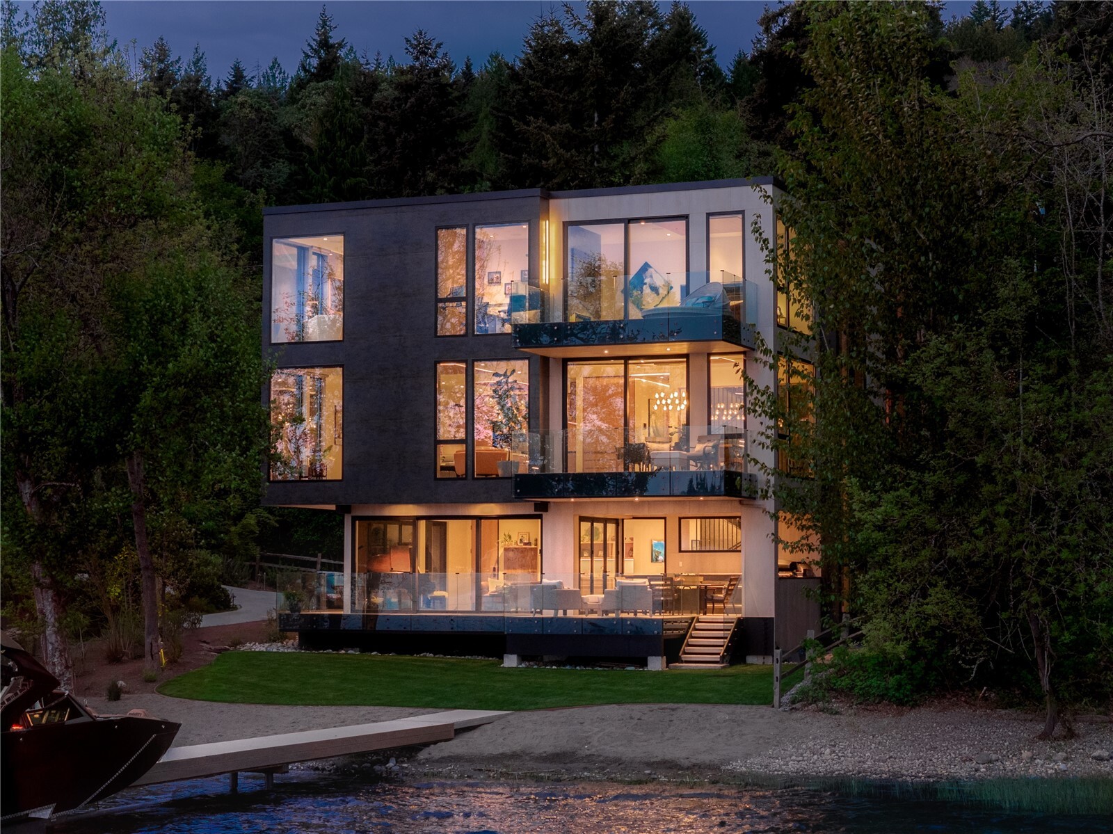 3101 E Lake Sammamish Parkway NE — photo