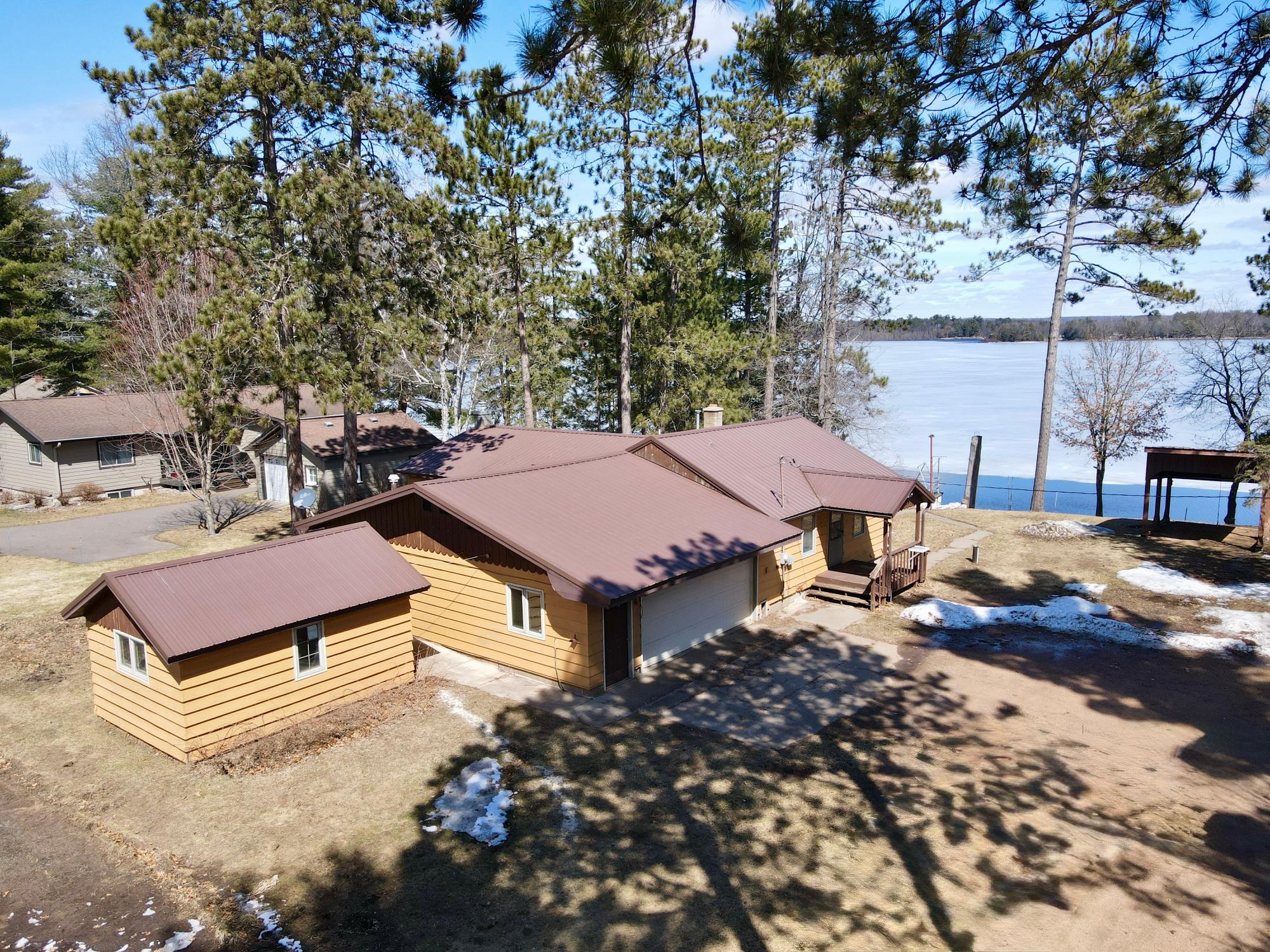 2004 E The Point Rd, Tomahawk, WI 54487