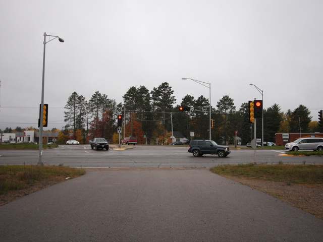 2000 N Stevens St, Rhinelander, WI 54501 — photo 3