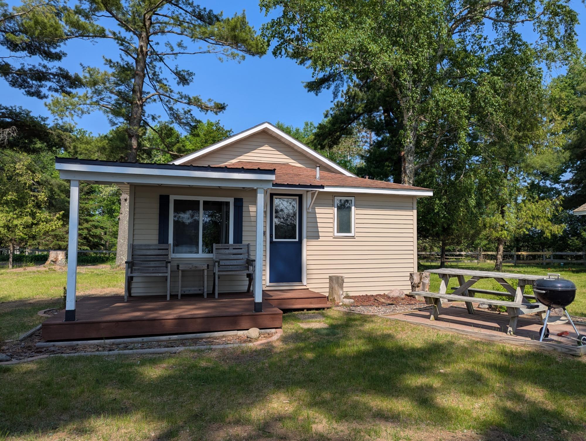 N9704 Deer Lake Ln — photo
