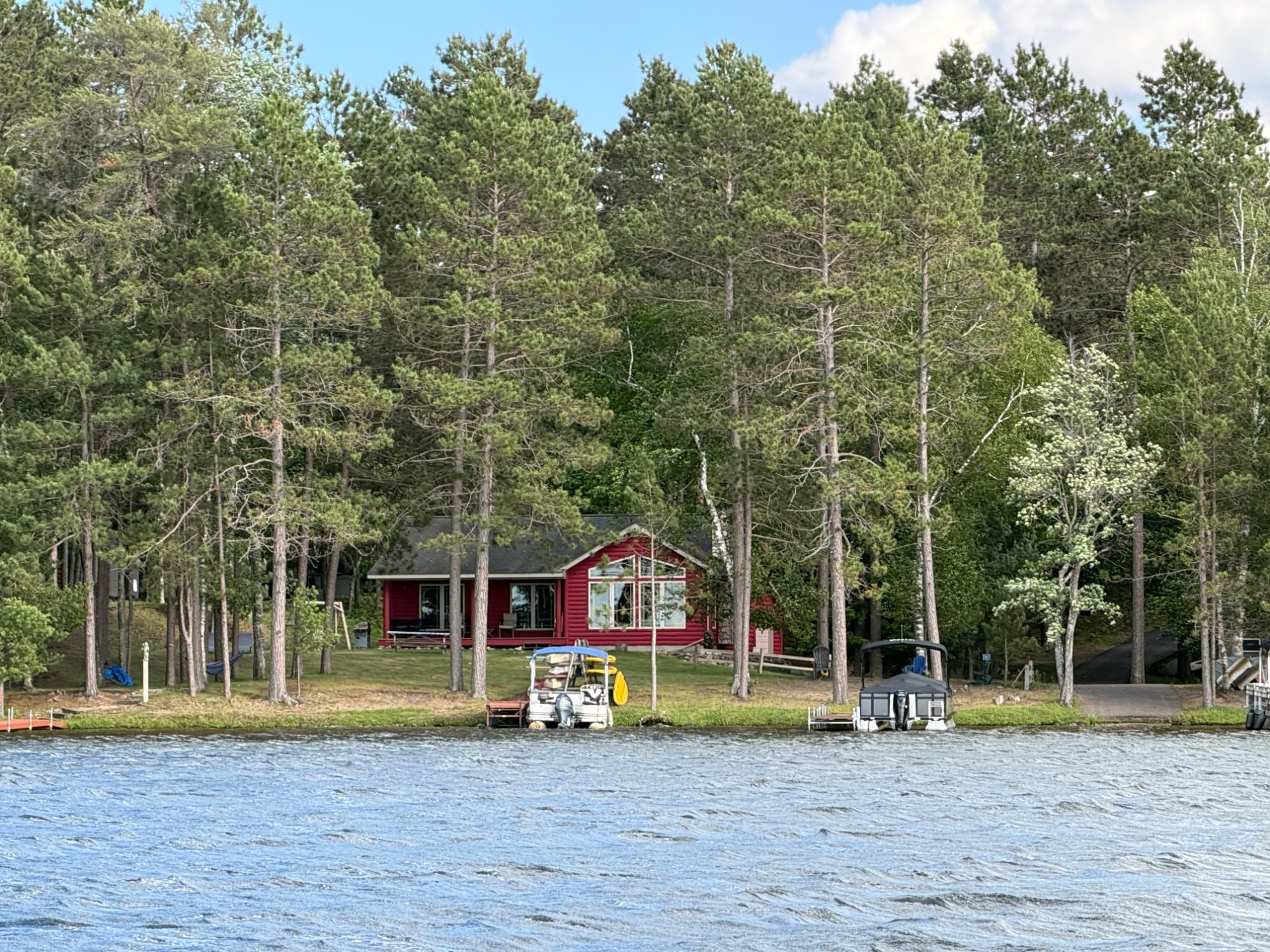 1066 Cedaroma Dr — photo