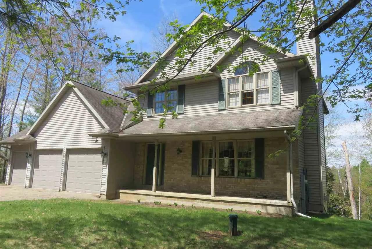 16279 Crestview Dr — photo
