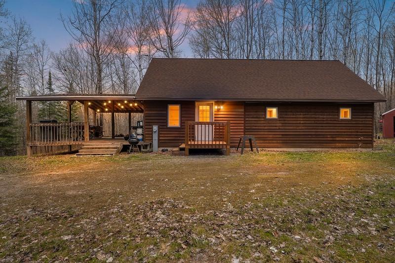 1458 Woodlawn Rd — photo