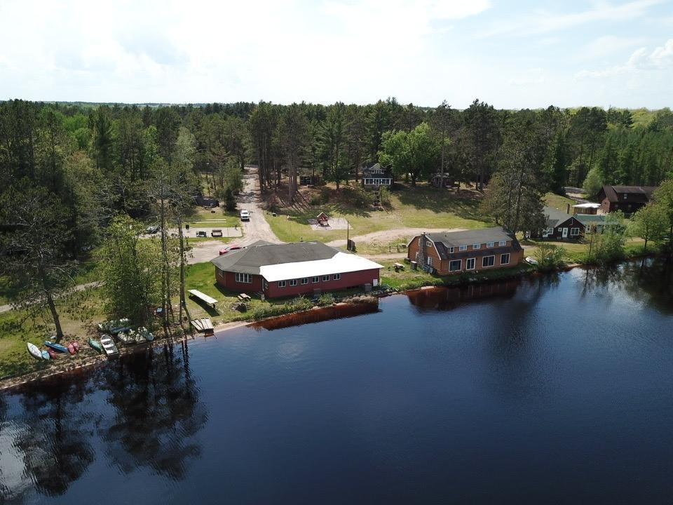 4000 Lakeshore Dr — photo
