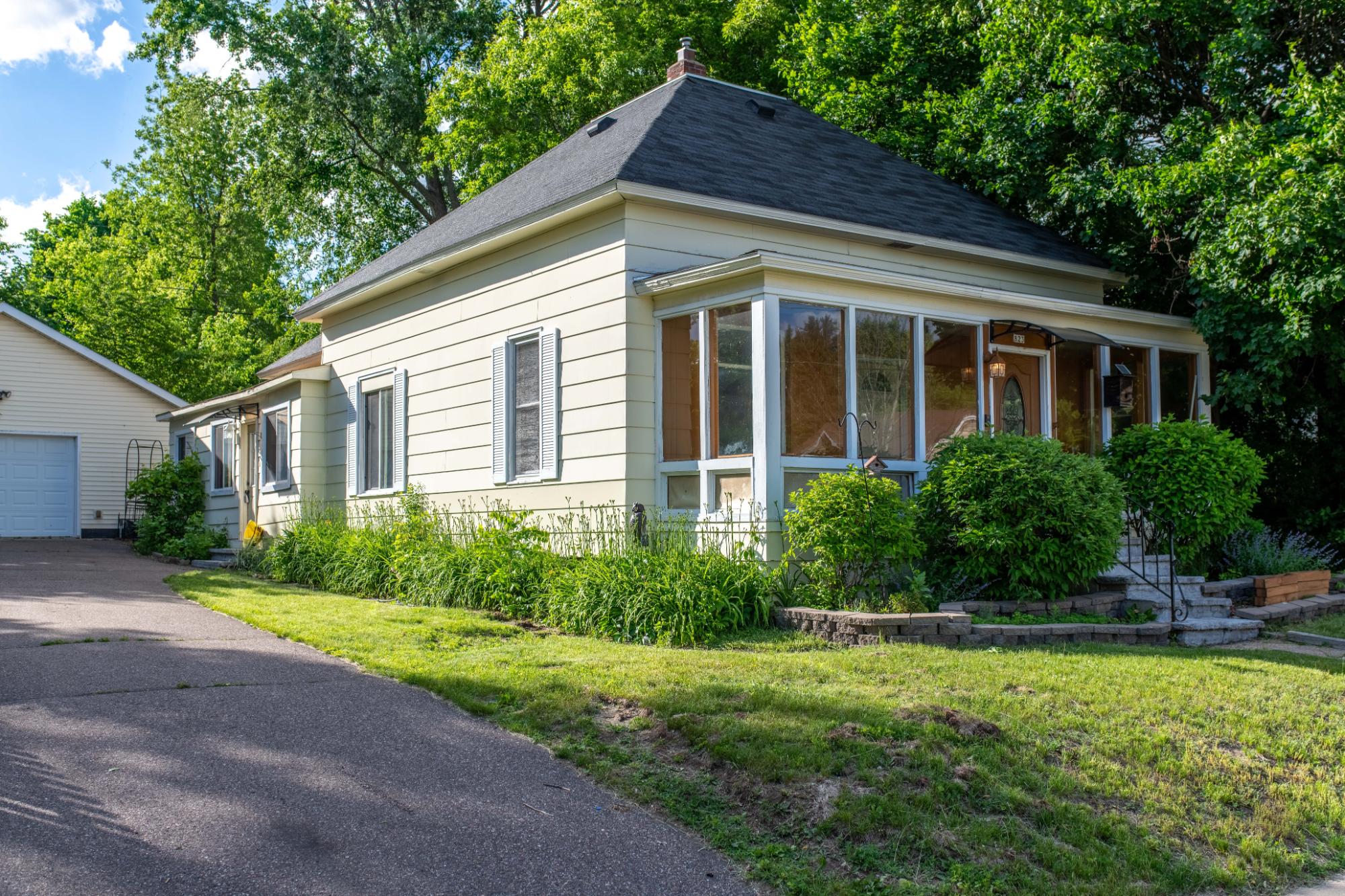 823 Mason Street, Rhinelander, WI 54501