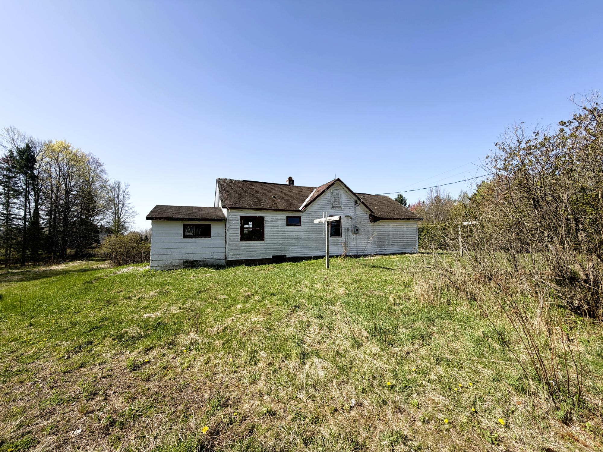 W8050 Cross Rd, Butternut, WI 54514 — photo 3