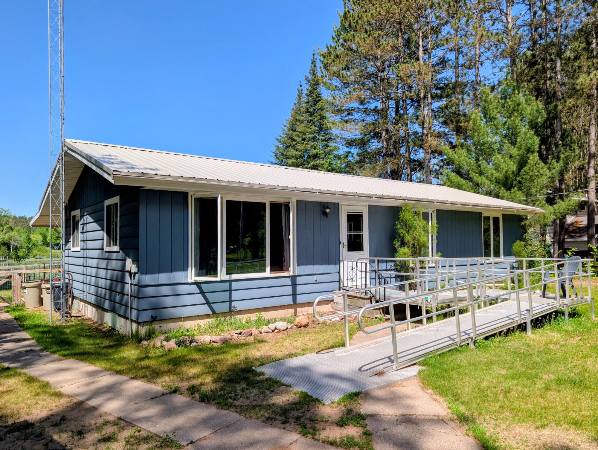 N11068 Pine Tree Ln — photo