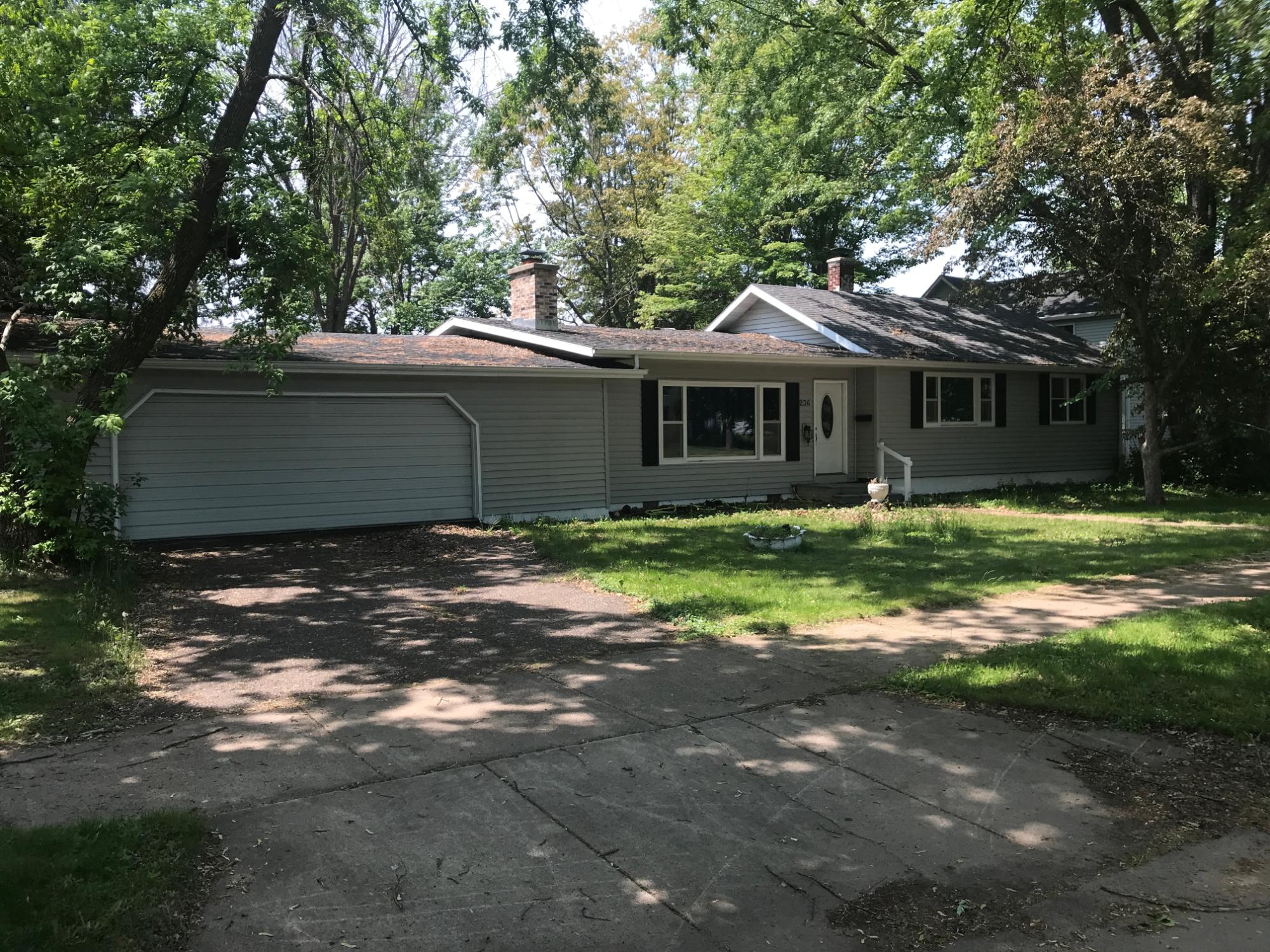 236 Argyle Ave — photo