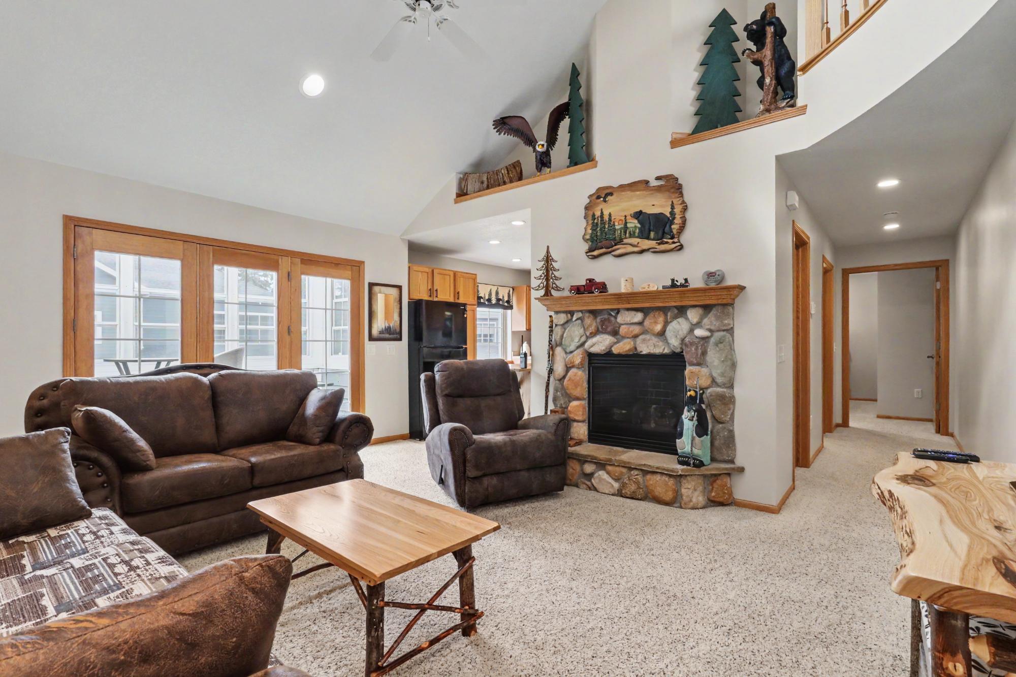 741 River Edge D — photo