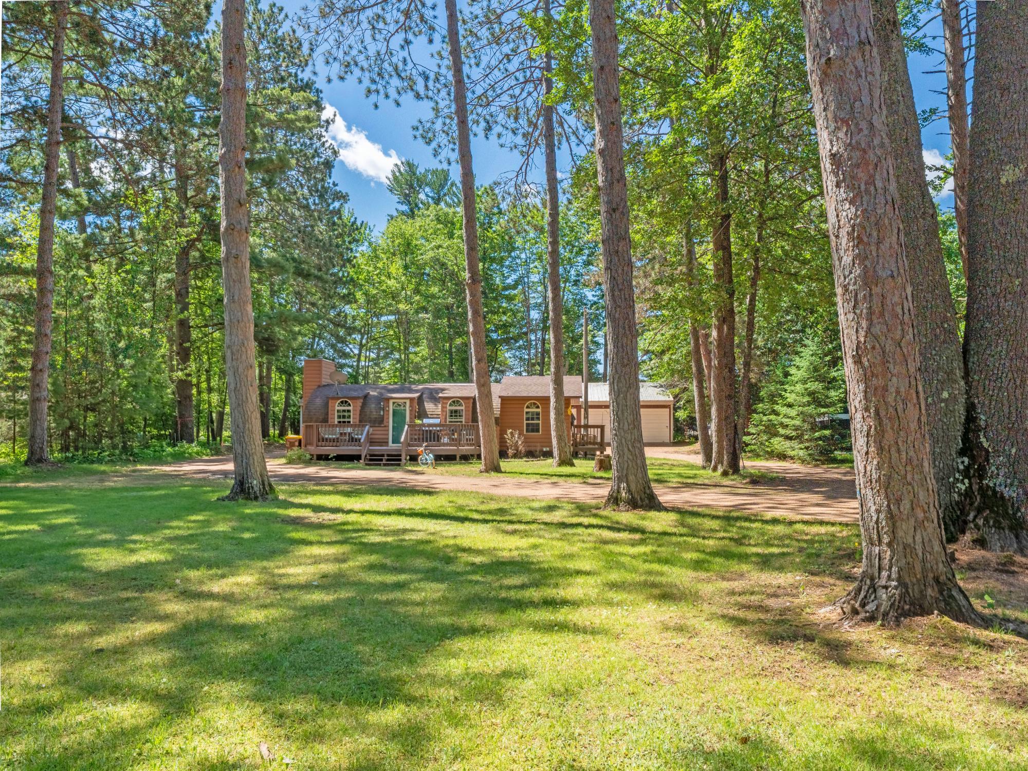 9571 Country Club Road, Minocqua, WI 54548