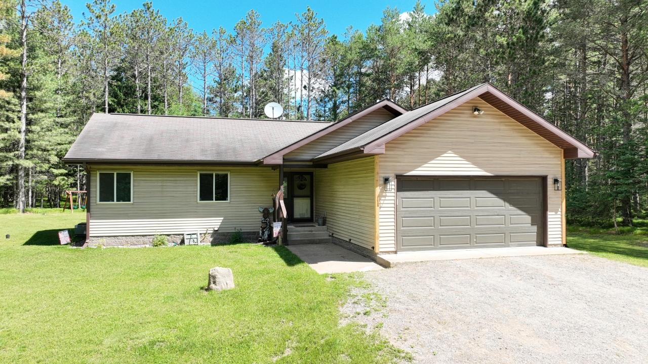 1125 Lakeside Ct — photo