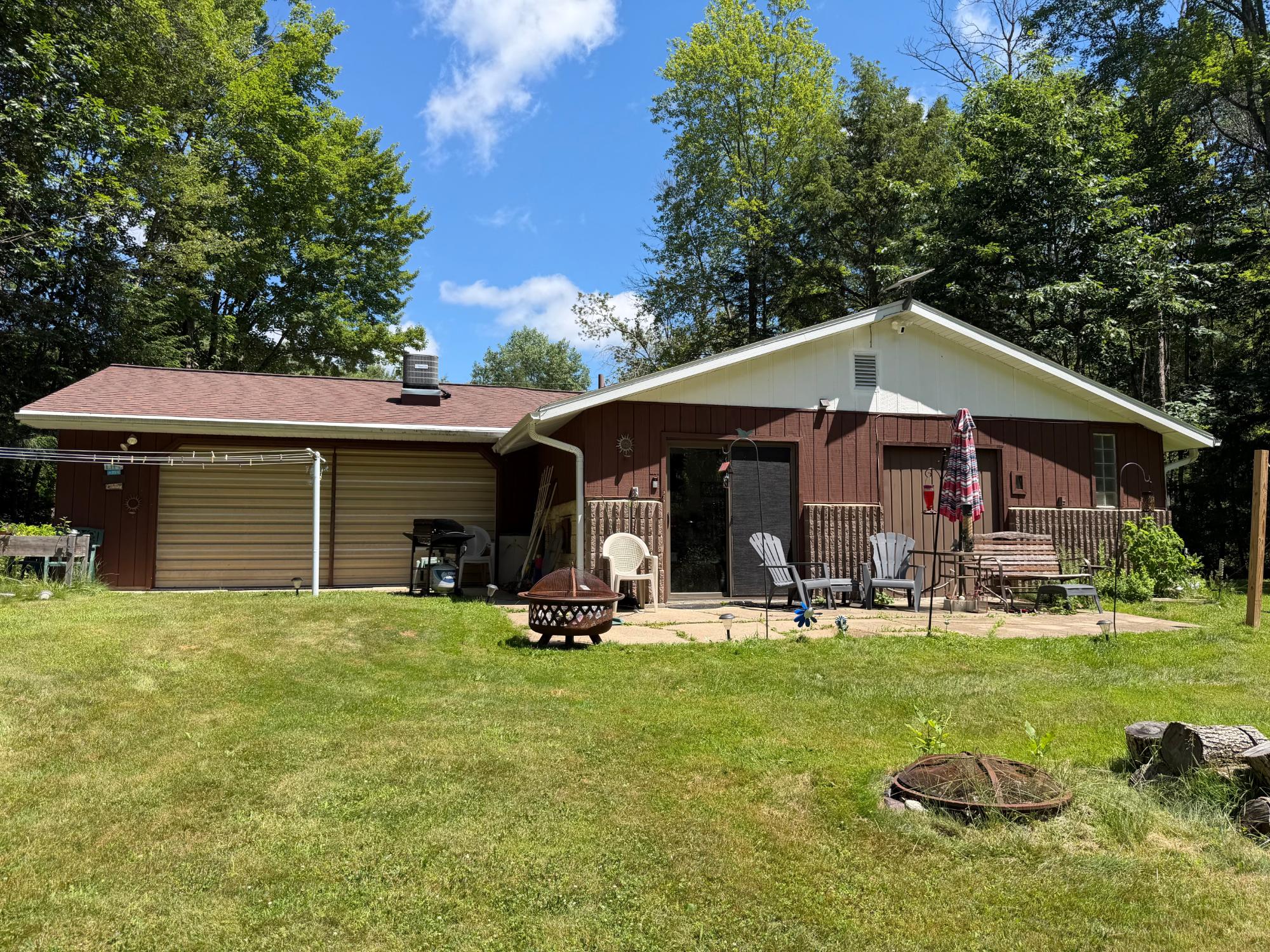 10817 Randall Ln — photo
