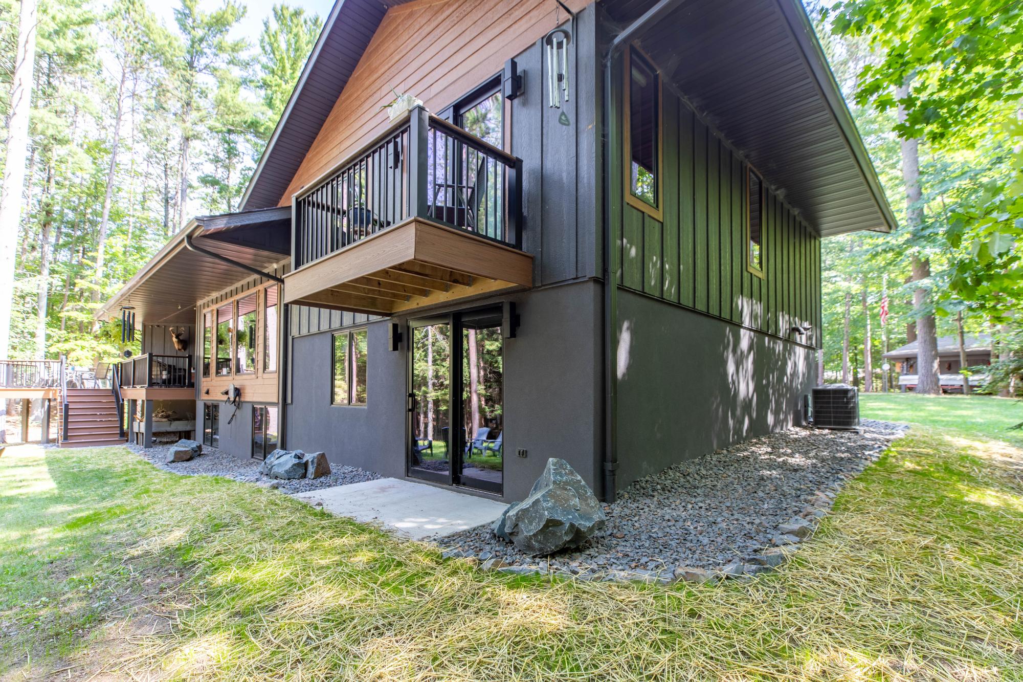 4253 Circle Dr — photo