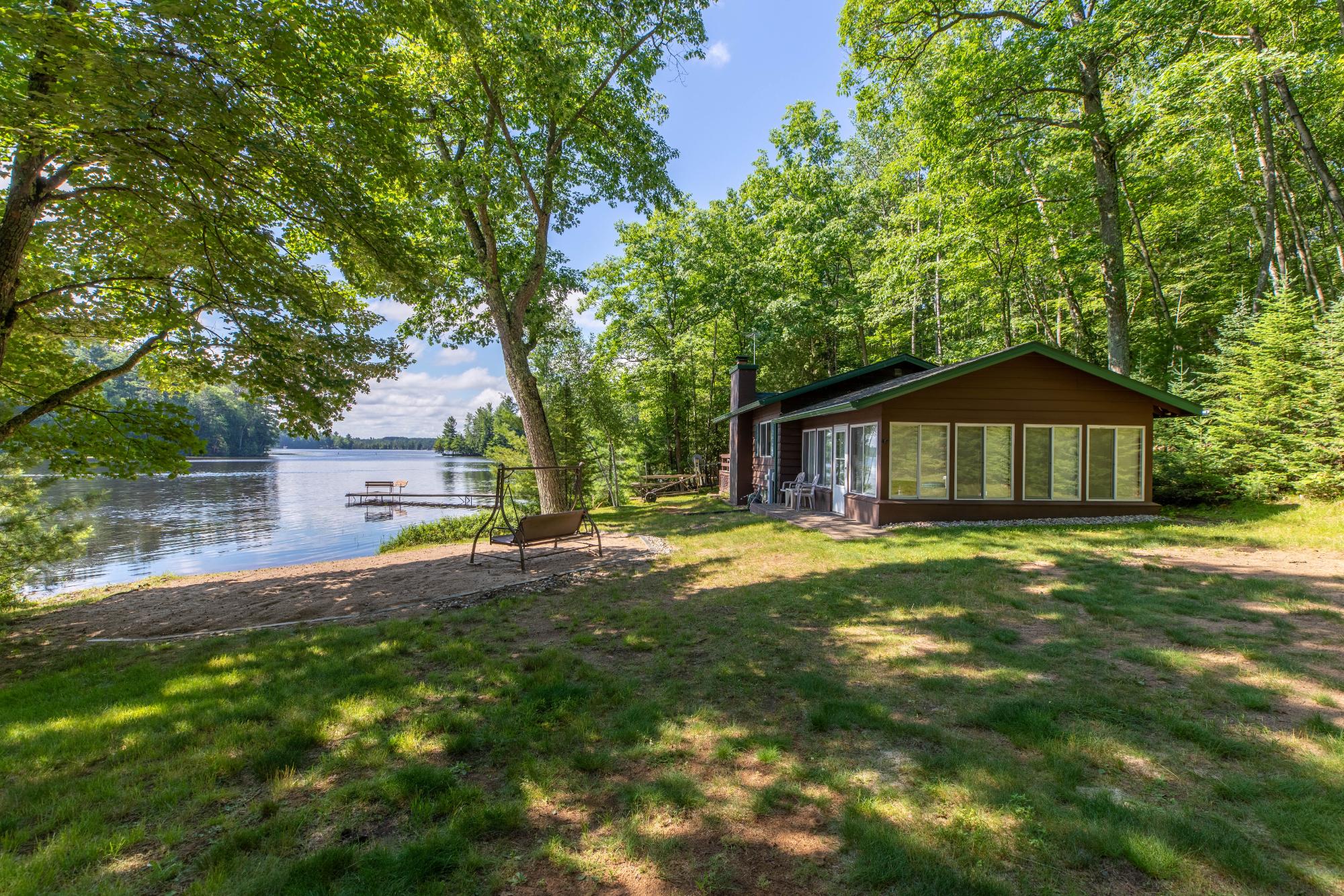4070 Moen Lake Rd — photo