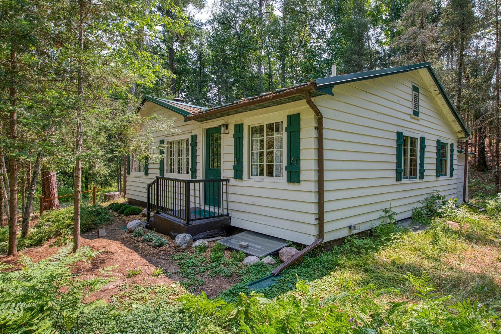 5165 Deer Lake Rd — photo