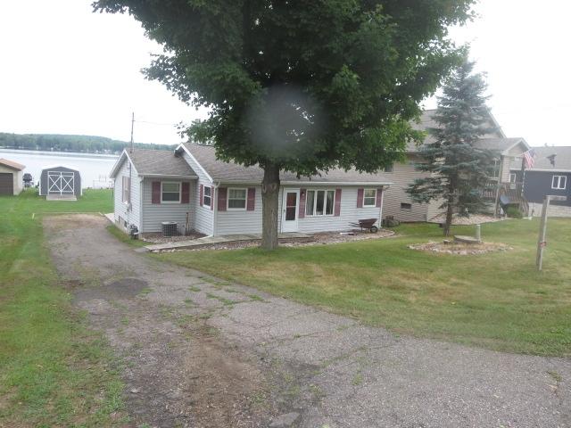 11923 E Anderson Lake Dr — photo