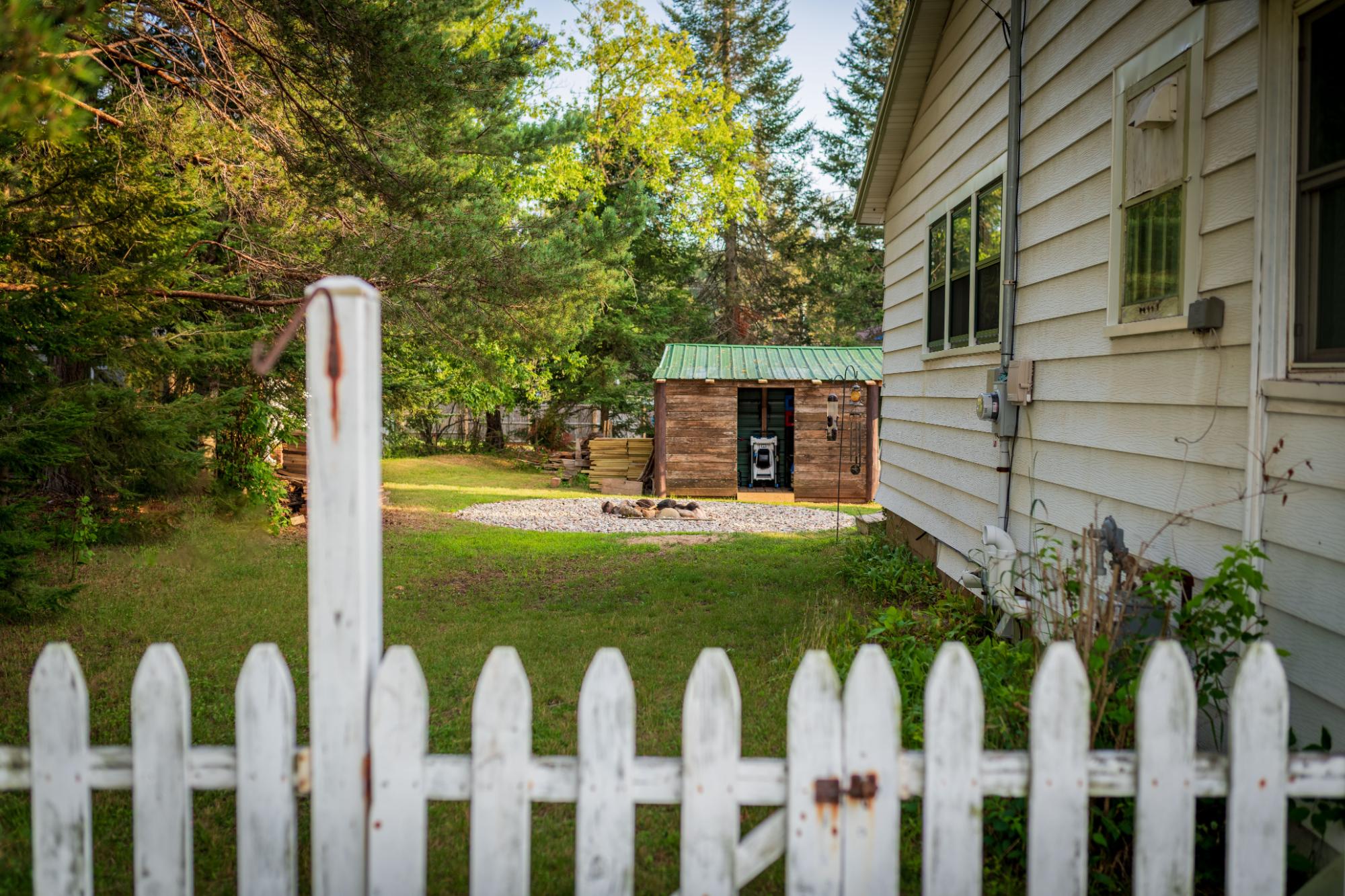 302 E Pine St, Eagle River, WI 54521 — photo 3