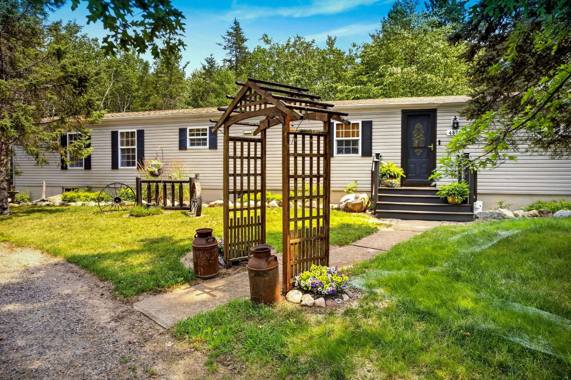 4876 RIVER Road, Rhinelander WI 54501 — photo 2