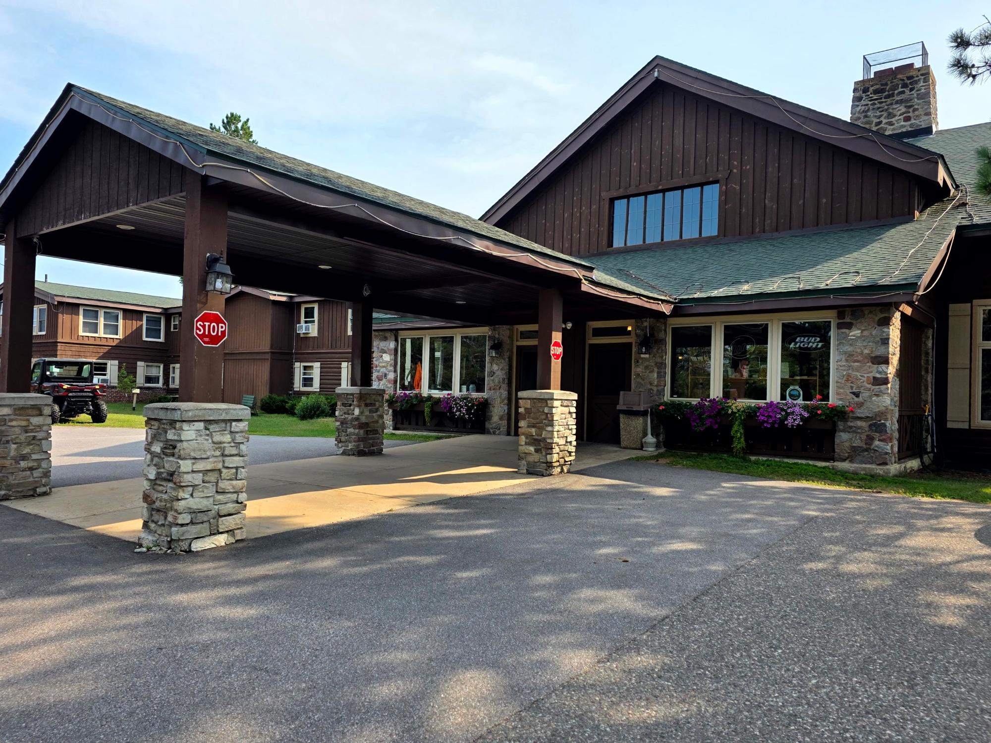 4103 Cth B 134 — photo