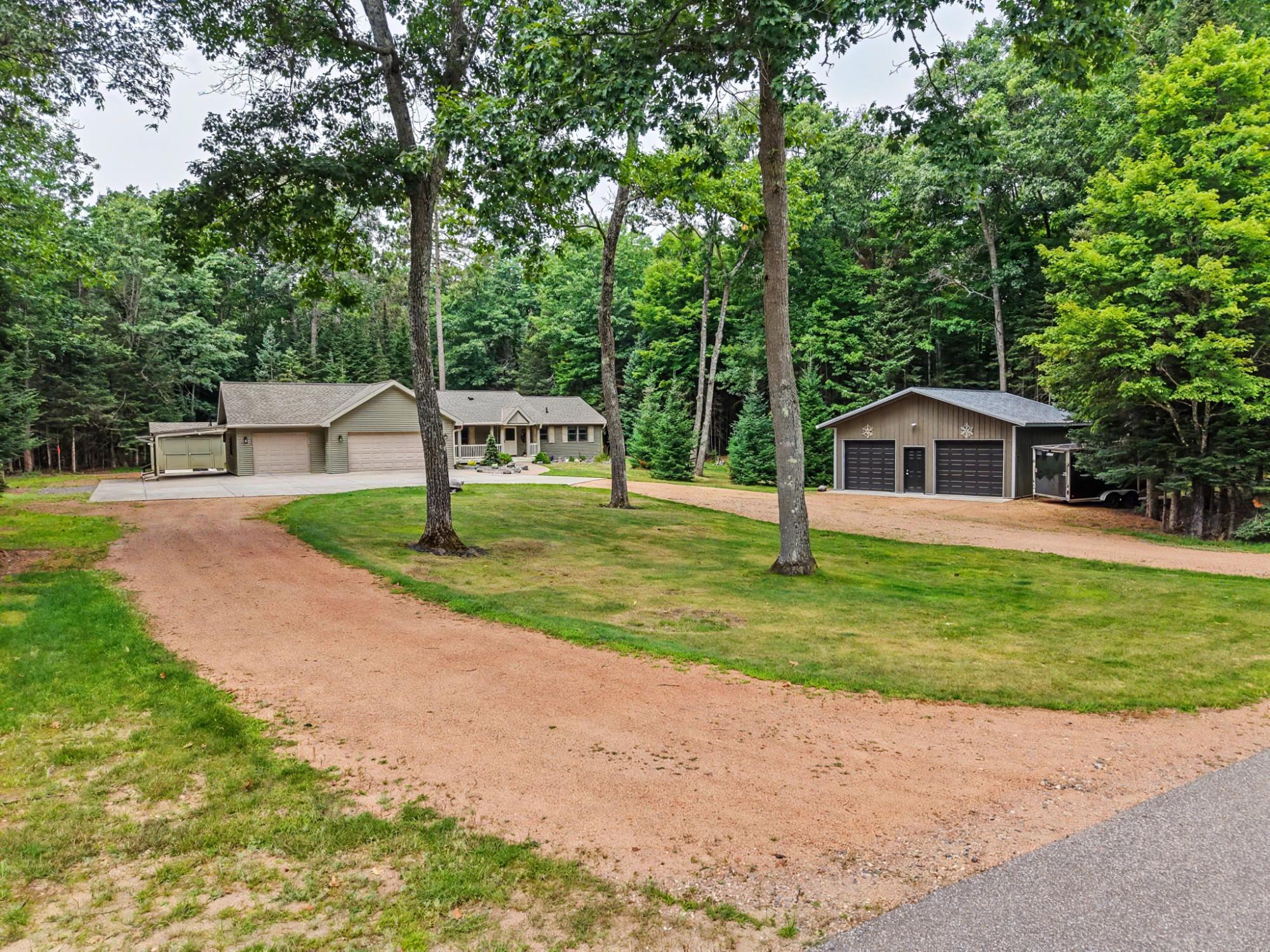 1553 Golden Retreat Dr — photo