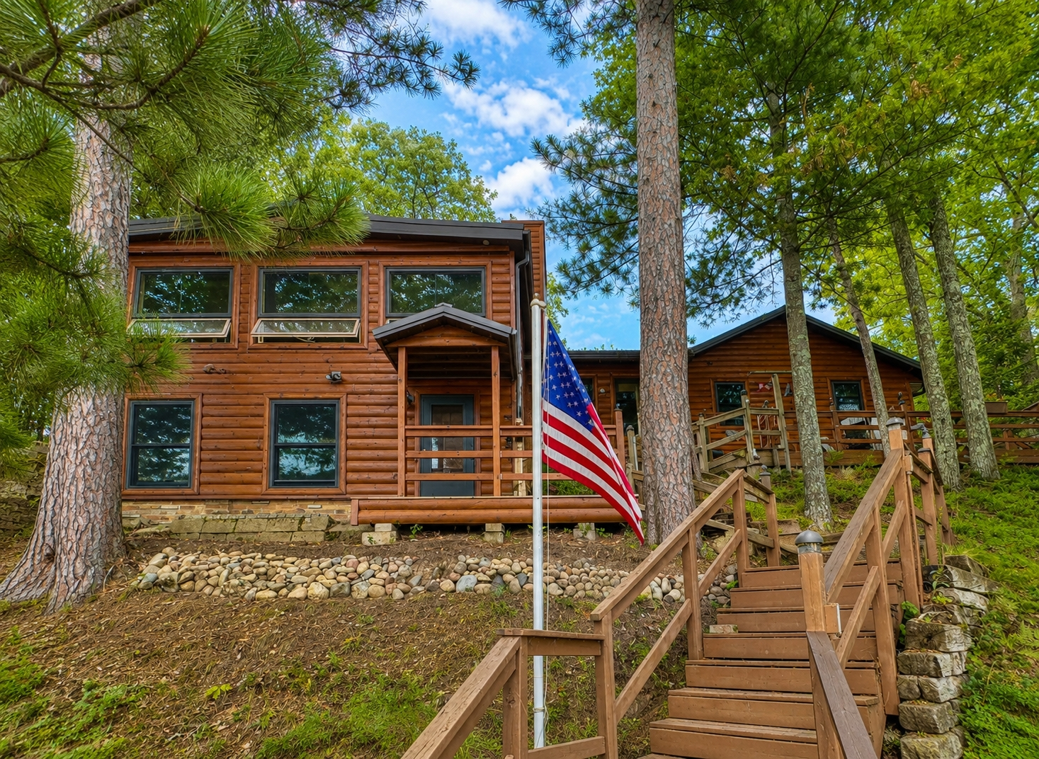 1660 W Bass Lake Rd — photo