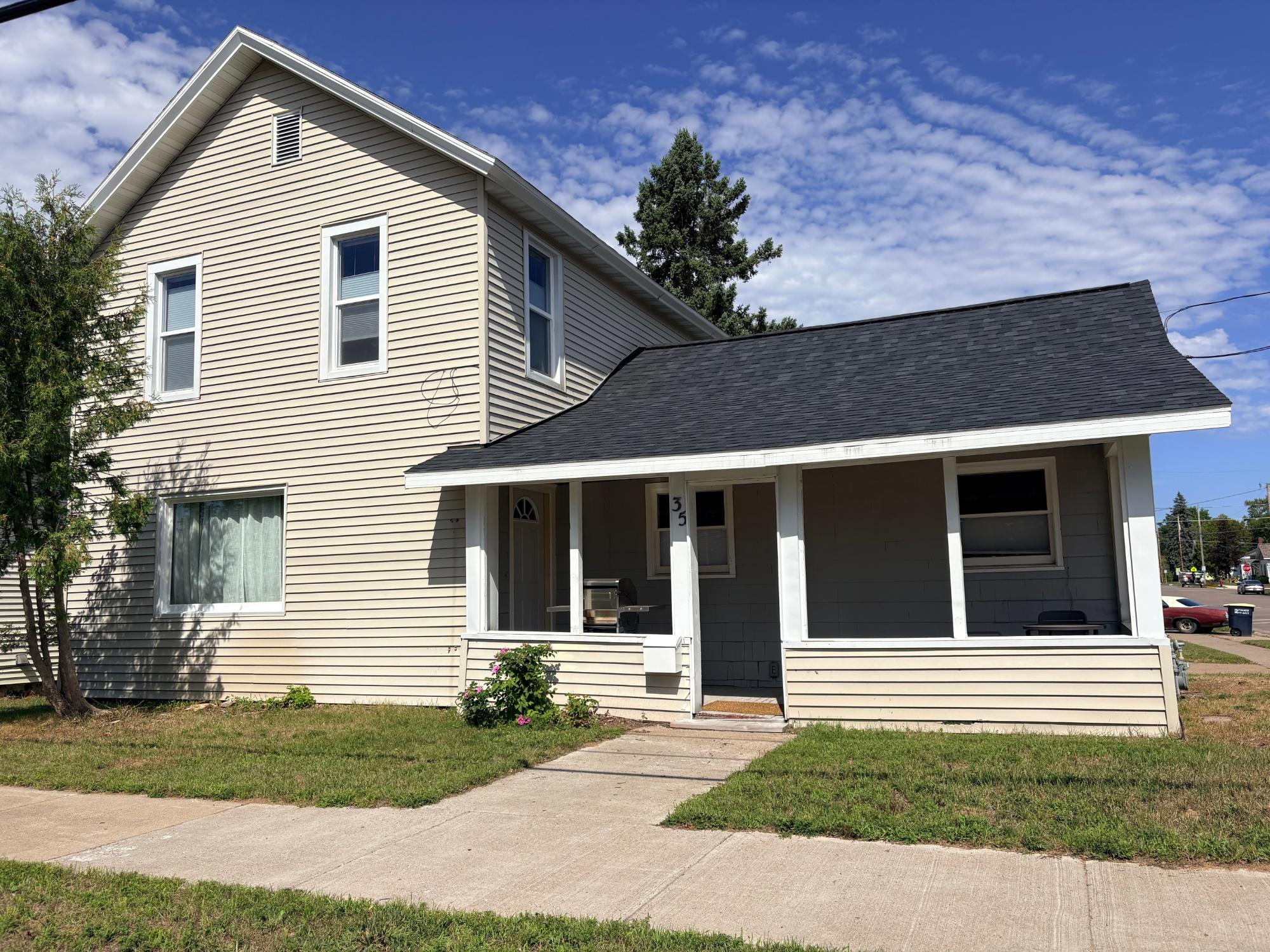 35 E Randall Ave — photo
