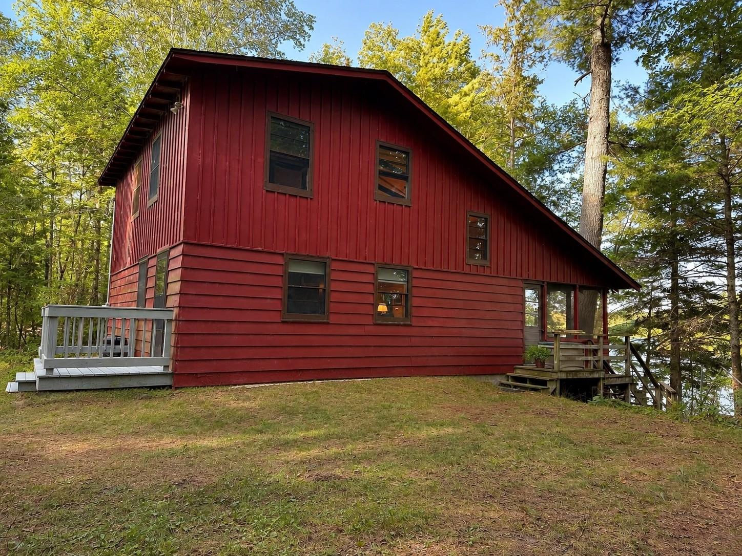 2740 Tri Lake Rd — photo