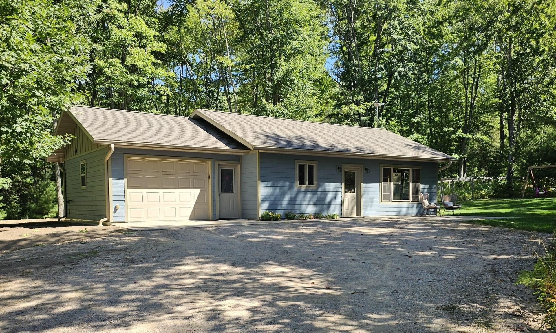 5700 Breezy Pine Rd — photo